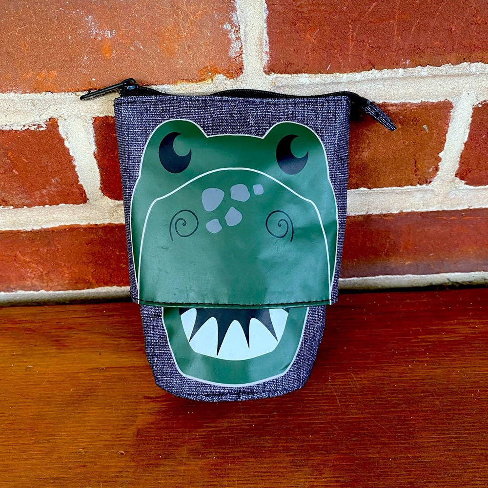 Hide and Seek Pouch